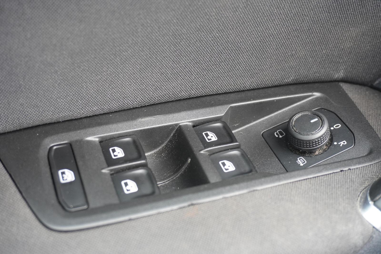 Volkswagen Touran 1.5 16V TSI R-Line LED Navi Kamera AHK, миниатюра 30