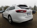 Opel INSIGNIA B Sports Tourer BUSINESS INNOVATION - Opel Insignia: Business Innovation