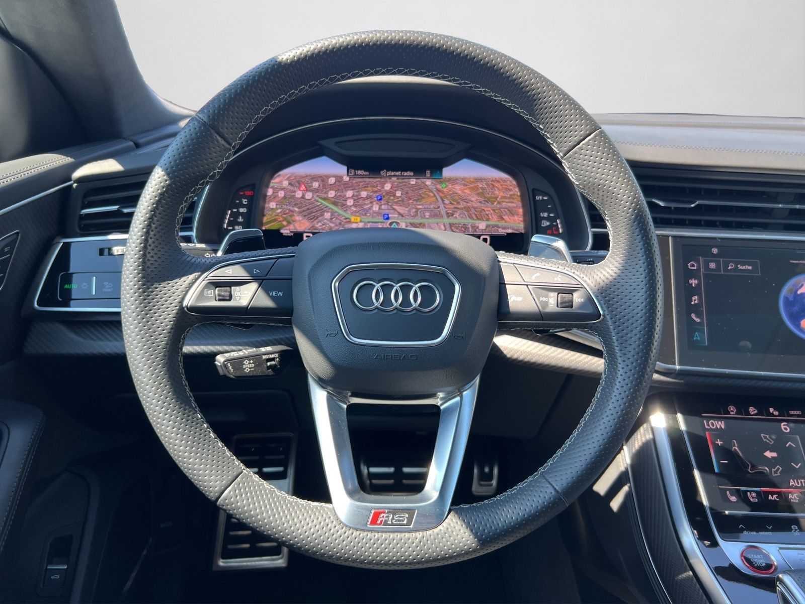 Audi RSQ8 - Bild 9