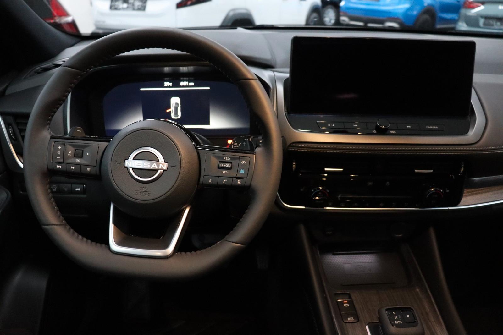 Nissan Qashqai 1.3 Tekna Pano Leder HUD 360° 19" SOFORT, миниатюра 8