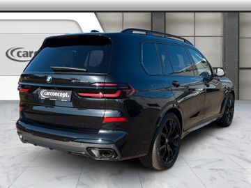 BMW X7 - 7