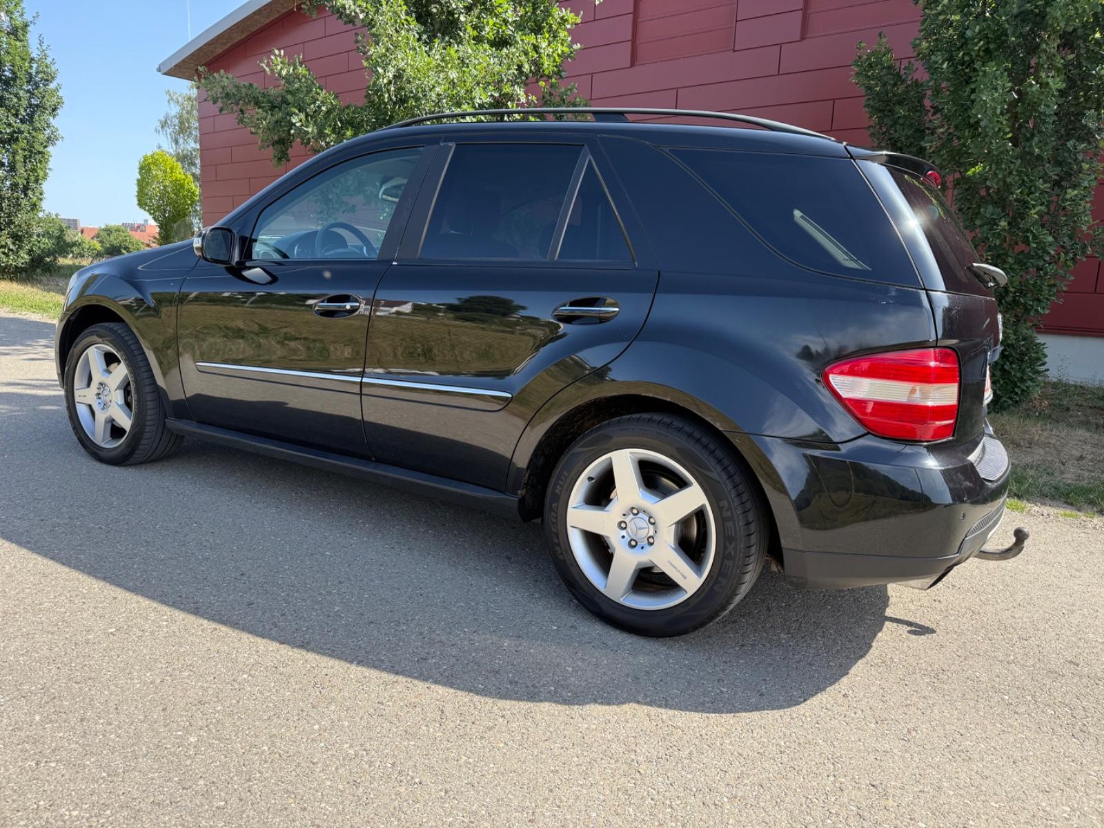 Mercedes-Benz ML280 2007 — engine 2.987 cm³, 190 HP (140kW)