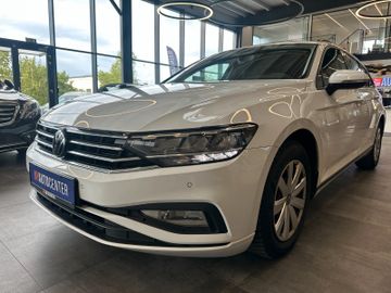 MYAUTOCENTER – Gebraucht- und Jahreswagen mit Werkstattservice in Pfaffenhofen Volkswagen Passat *AHK*ACC*KLIMAAUTO*LED*NAVI*1.HAND*