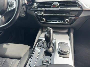 BMW 520 - 11