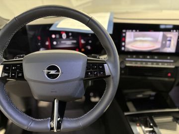 Fotografie 15 des Opel Astra Sports Tourer 1.5 D Automatik GS