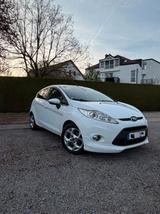 Ford Fiesta 1,6 TDCi 70kW DPF Titanium Titanium