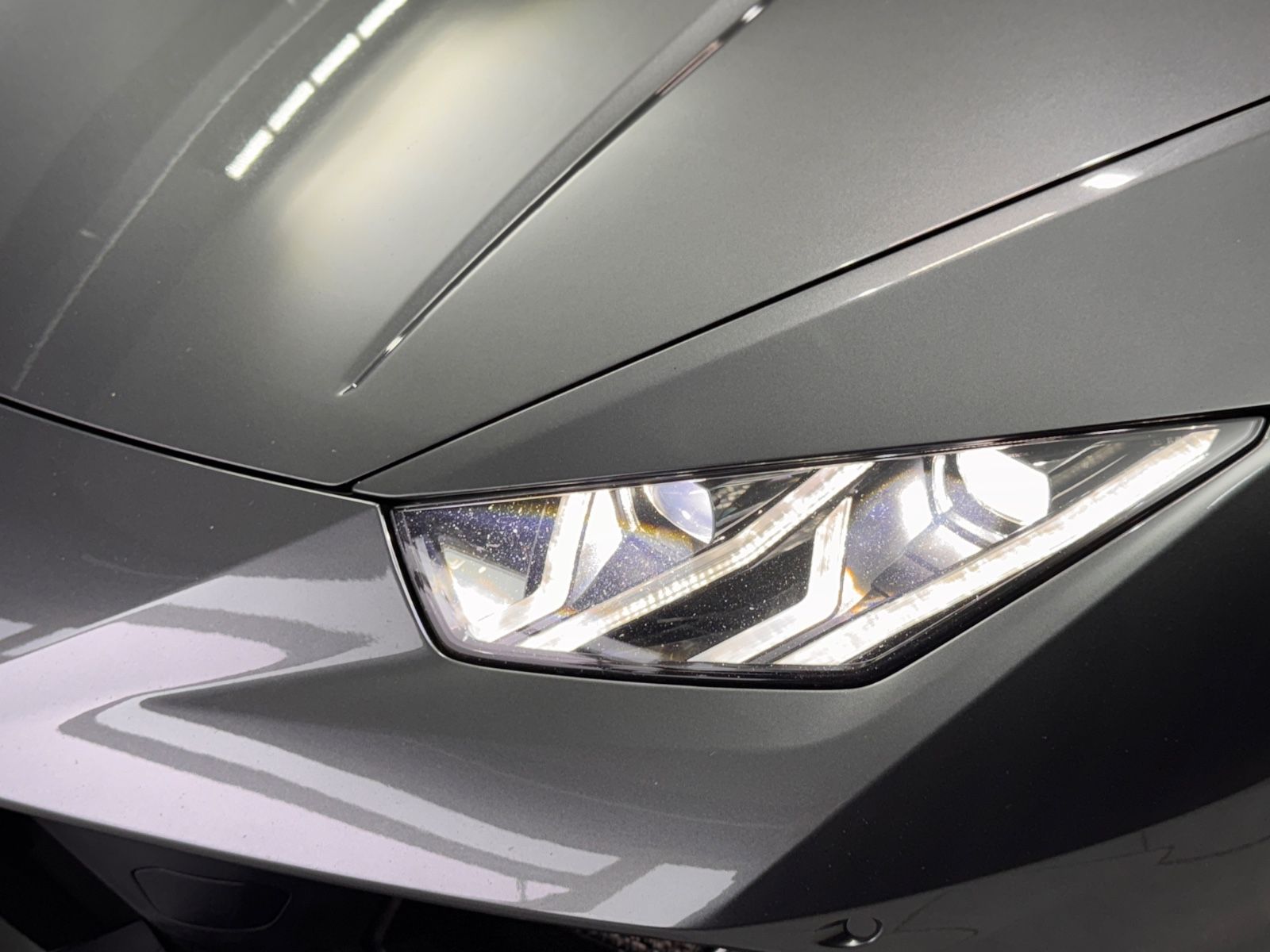 Fahrzeugabbildung Lamborghini Huracan EVO LP640|LIFT|SENSONUM|KAMERA|AD PERSON