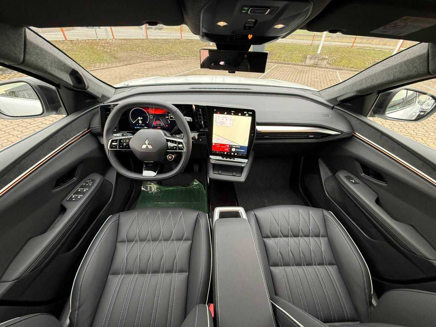 Fahrzeugabbildung Mitsubishi Eclipse Cross Diamant TOP