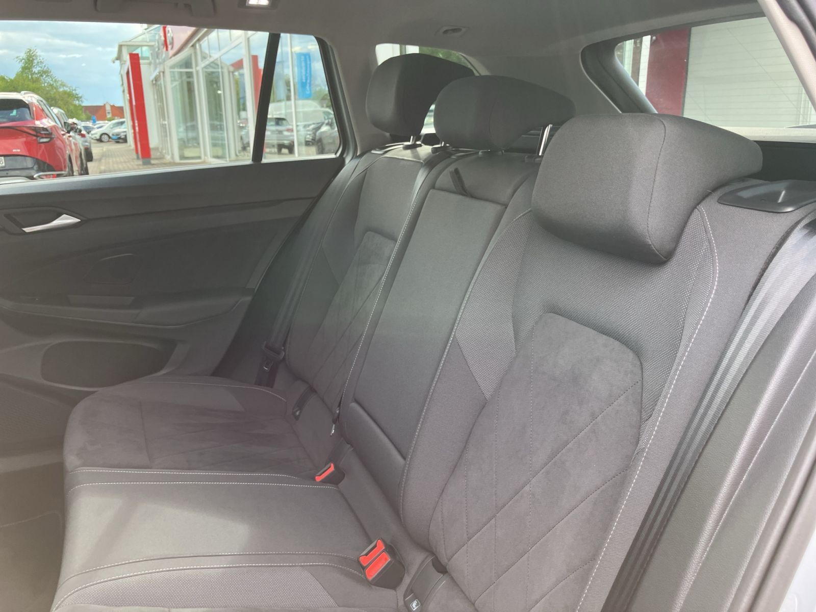 Volkswagen Golf - Bild 16