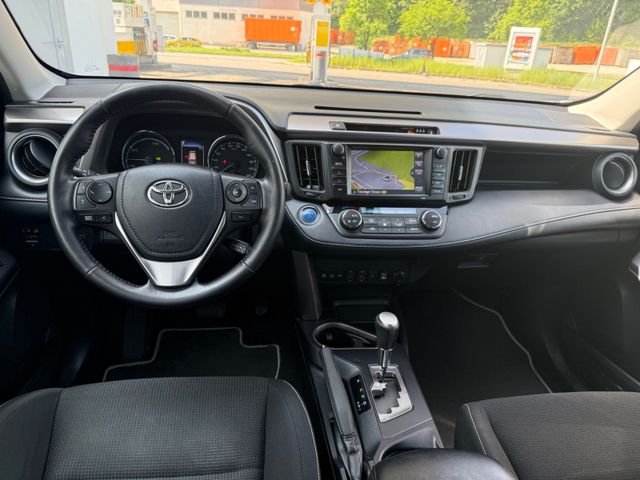 RAV 4 2.5 4x2 HybridTeam D *NAVI+ACC+AHK*