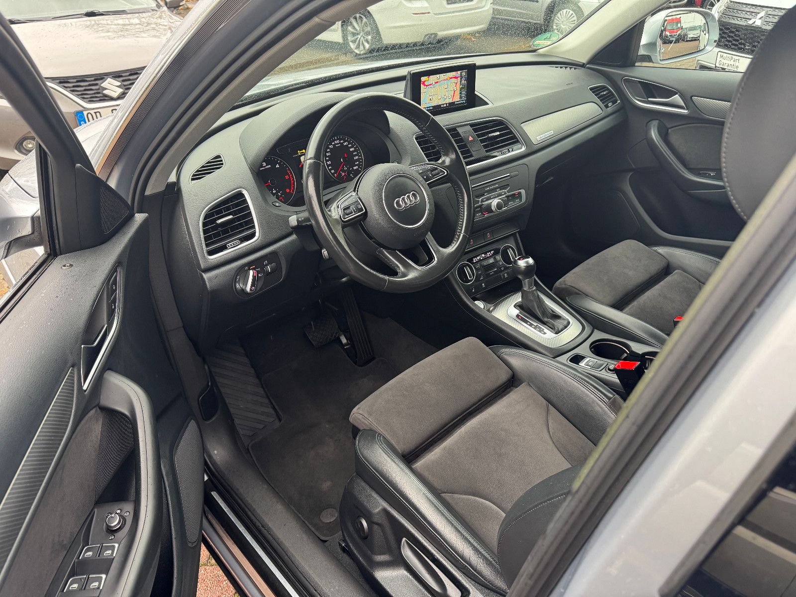 Fahrzeugabbildung Audi Q3 2.0 TDI QUATTRO S-TRONIC S-LINE SPORTPAKET