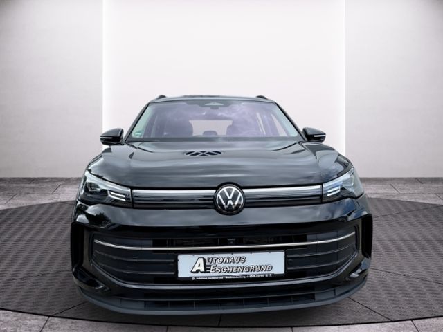 Fahrzeugabbildung Volkswagen Tiguan 2.0 TDI DSG GOAL AHK NAVI KAMERA GJR STHZ