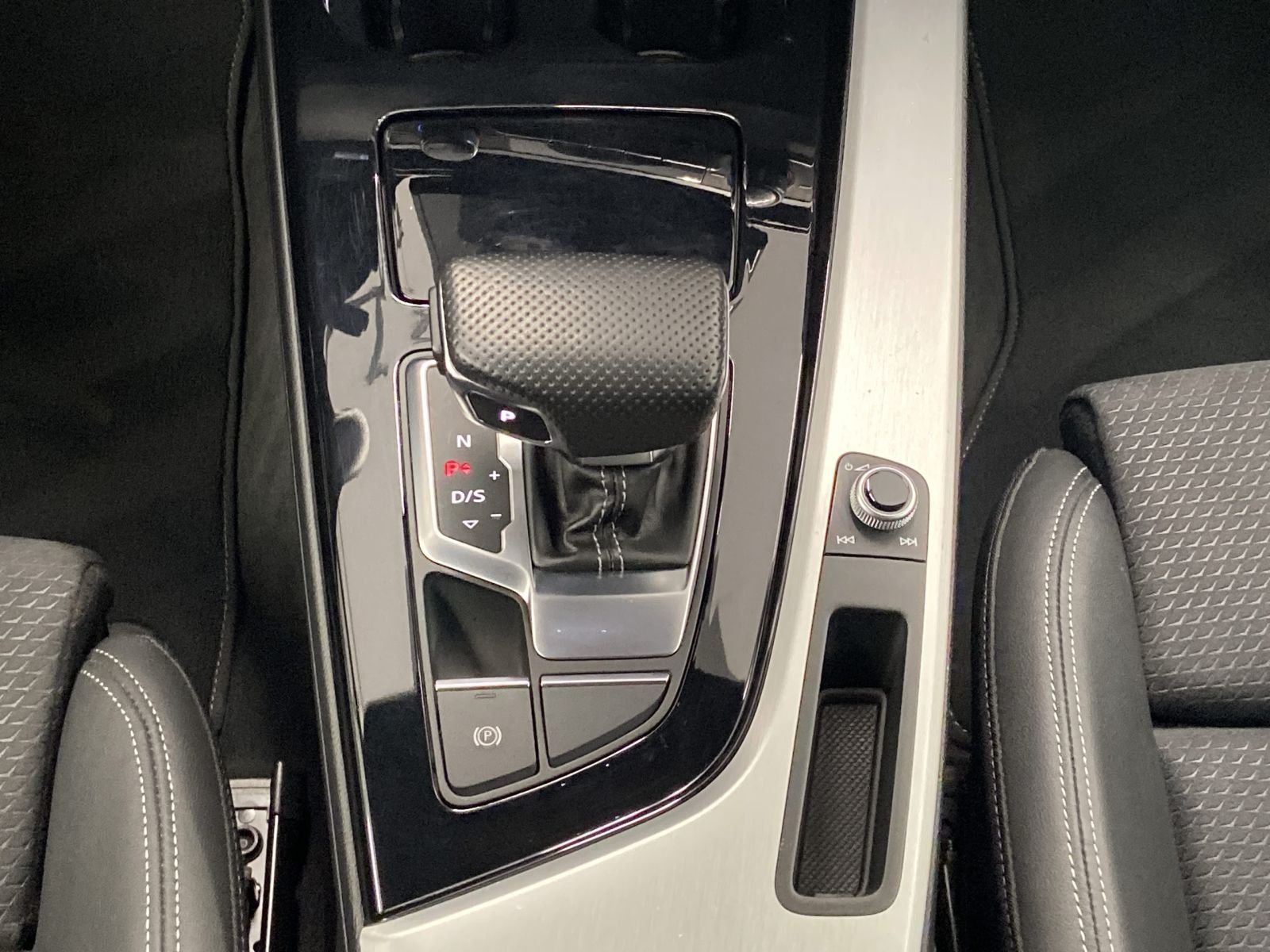 Audi A4 - Bild 14