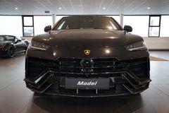 LAMBORGHINI Urus Performante | Full Carbon | Akrapovic | PPF LAMBORGHINI Urus Performante | Full Carbon | Akrapovic | PPF