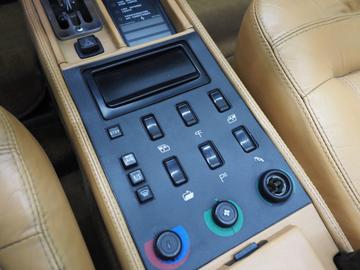 1984 Ferrari MONDIAL 缩略图 41