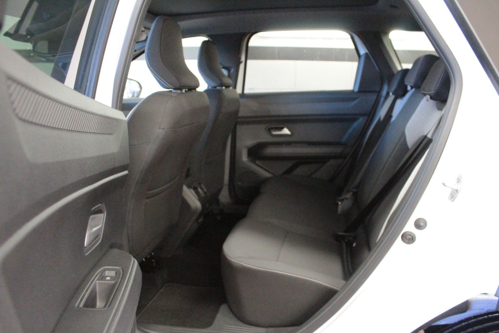 Fahrzeugabbildung Dacia Bigster Hybrid 155 Journey *Winter-*City-Paket*