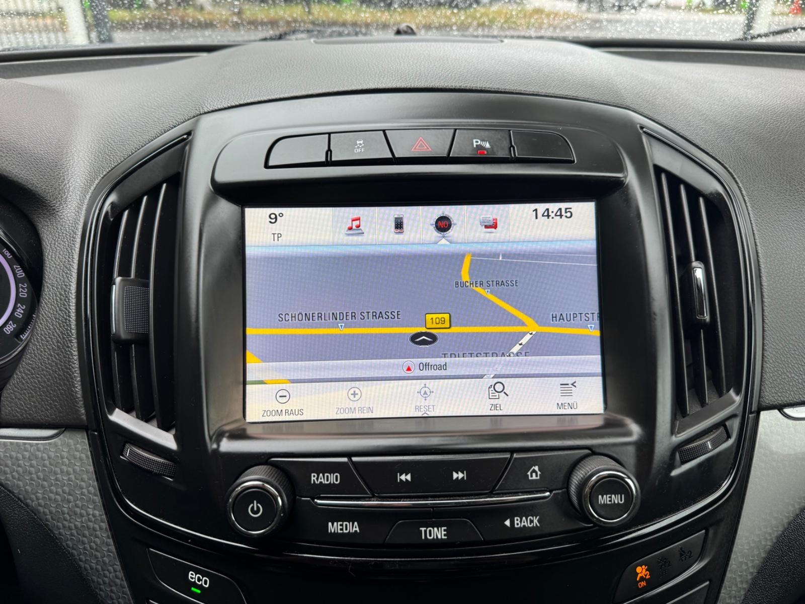 Opel Insignia 2015 — photo 23