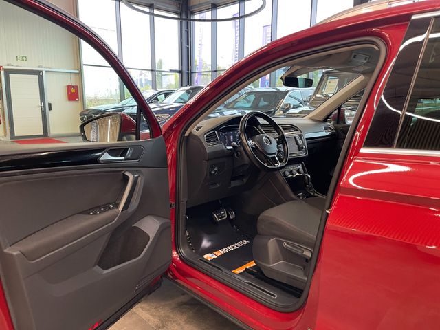 MYAUTOCENTER – Gebraucht- und Jahreswagen mit Werkstattservice in Pfaffenhofen Volkswagen Tiguan Sound BMTStart-Stopp 4Motion *AHK*Klima*