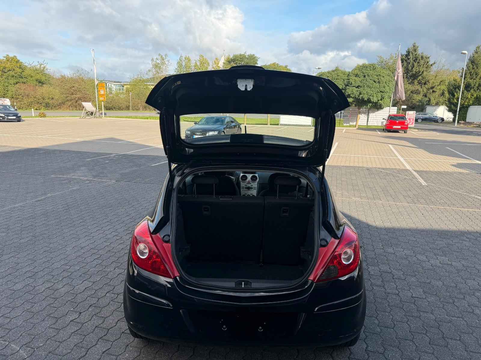Opel Corsa D Edition