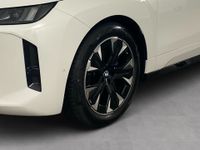 BMW iX - Vorschau Bild 8