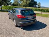 Ford Focus 1,0 EcoBoost 74kW Ambiente Turnier Amb... - Ford Gebrauchtwagen in Konstanz