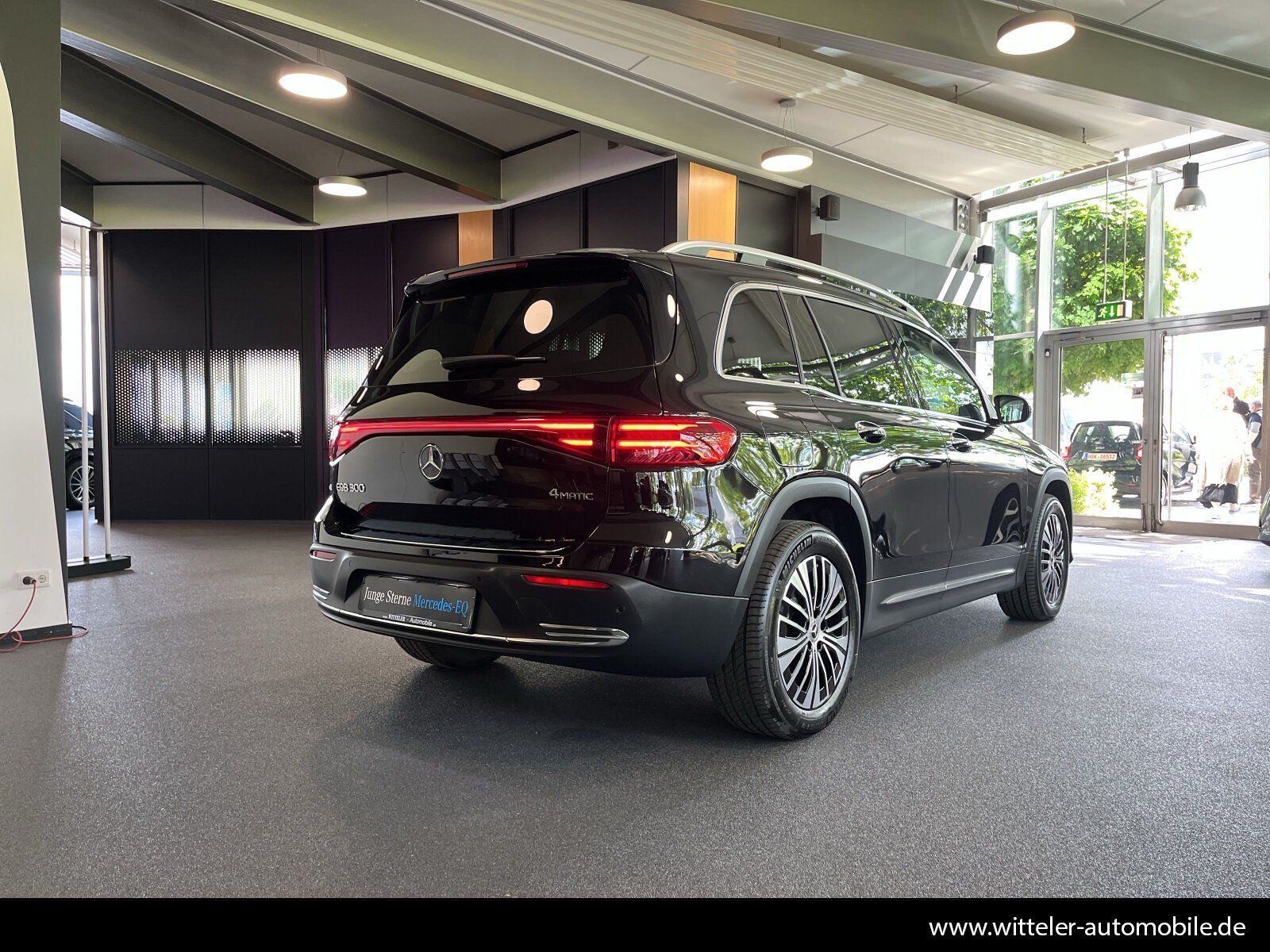 Mercedes-Benz EQB 300 4M Electric Art AHK/LHZG/RFK/DISTRONIC foto 10