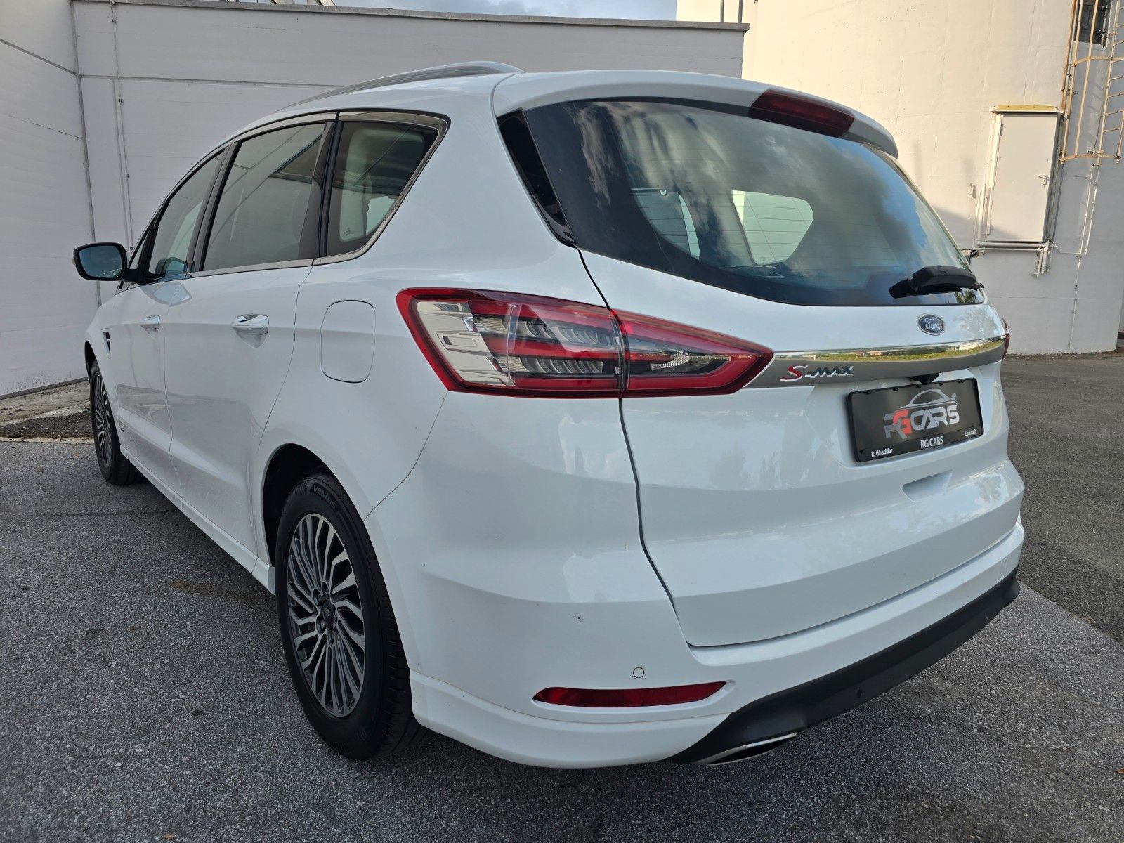 Ford S-MAX Titanium AWD Automatik imagem 3