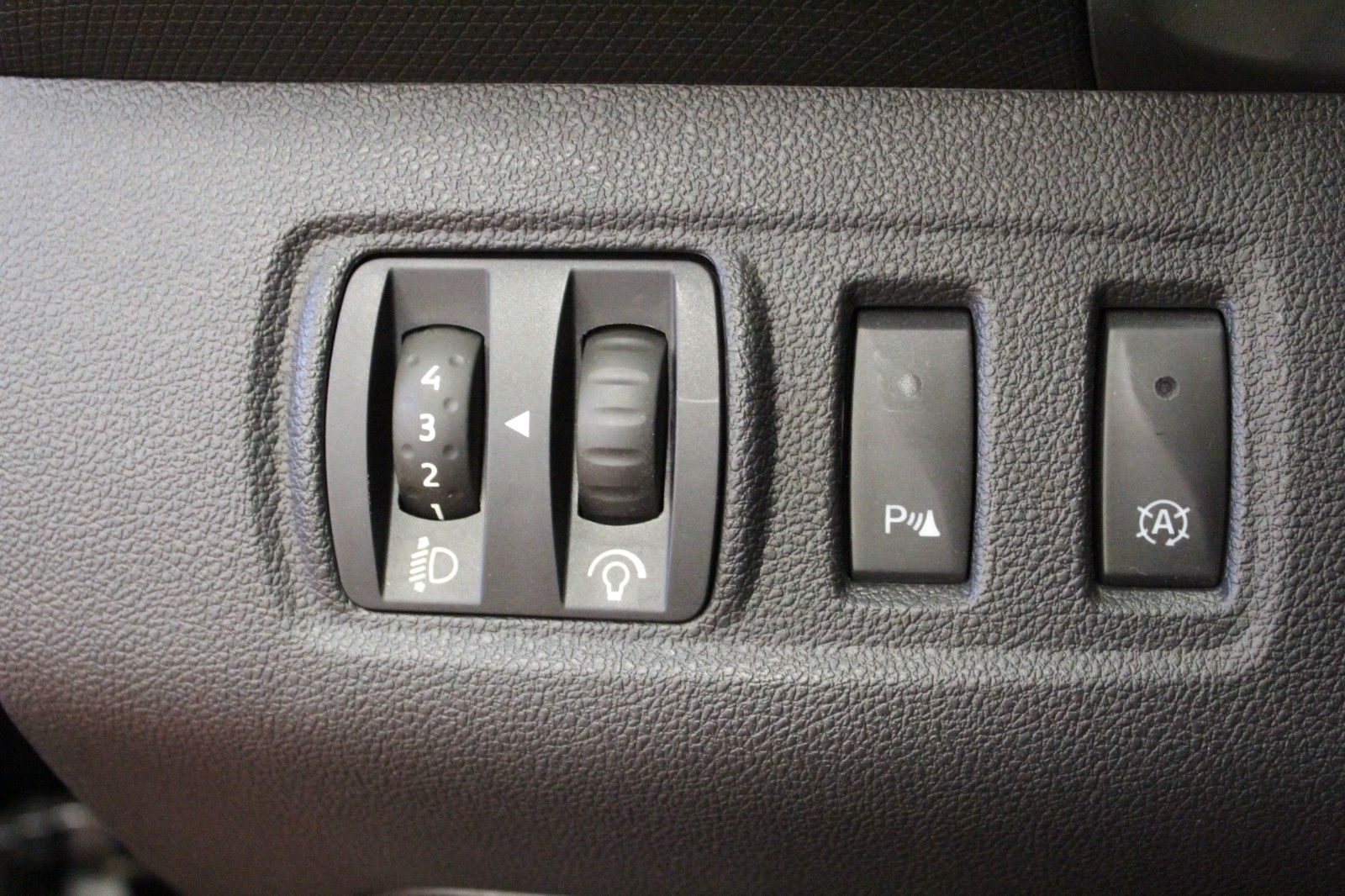 Fahrzeugabbildung Renault Clio TCe 90 GT Line *Navi*Klima*Winterräder *