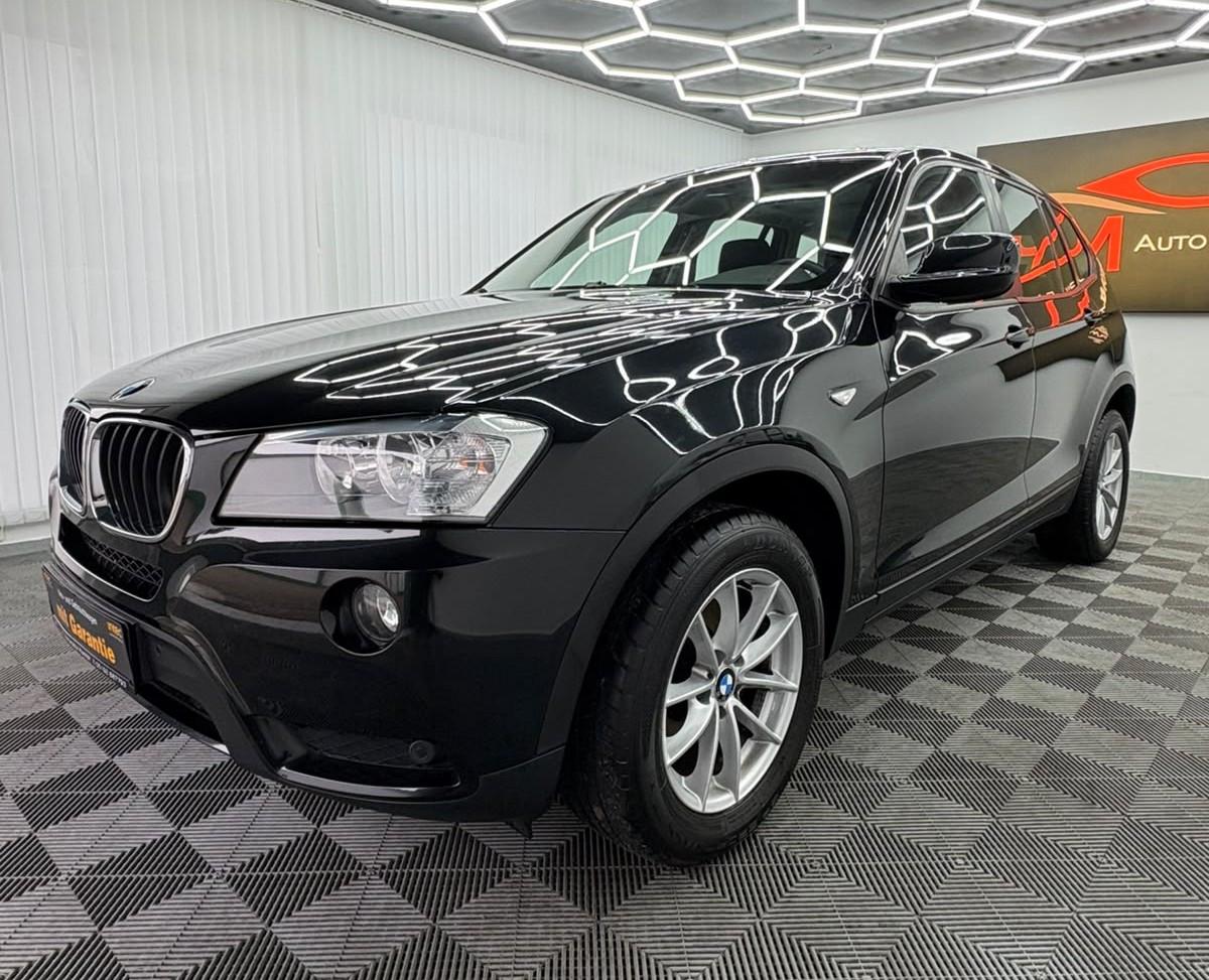 BMW X3 xDrive 20 d Automatik Pano