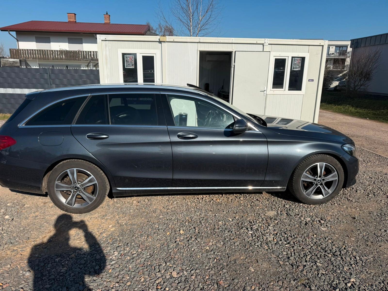 Mercedes-Benz C 180 C T-Modell C 180 T CGI