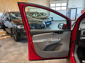 Seat Alhambra*PANO*TEMPO*AHK*CAM*2-ZONEN*TÜV 0328*