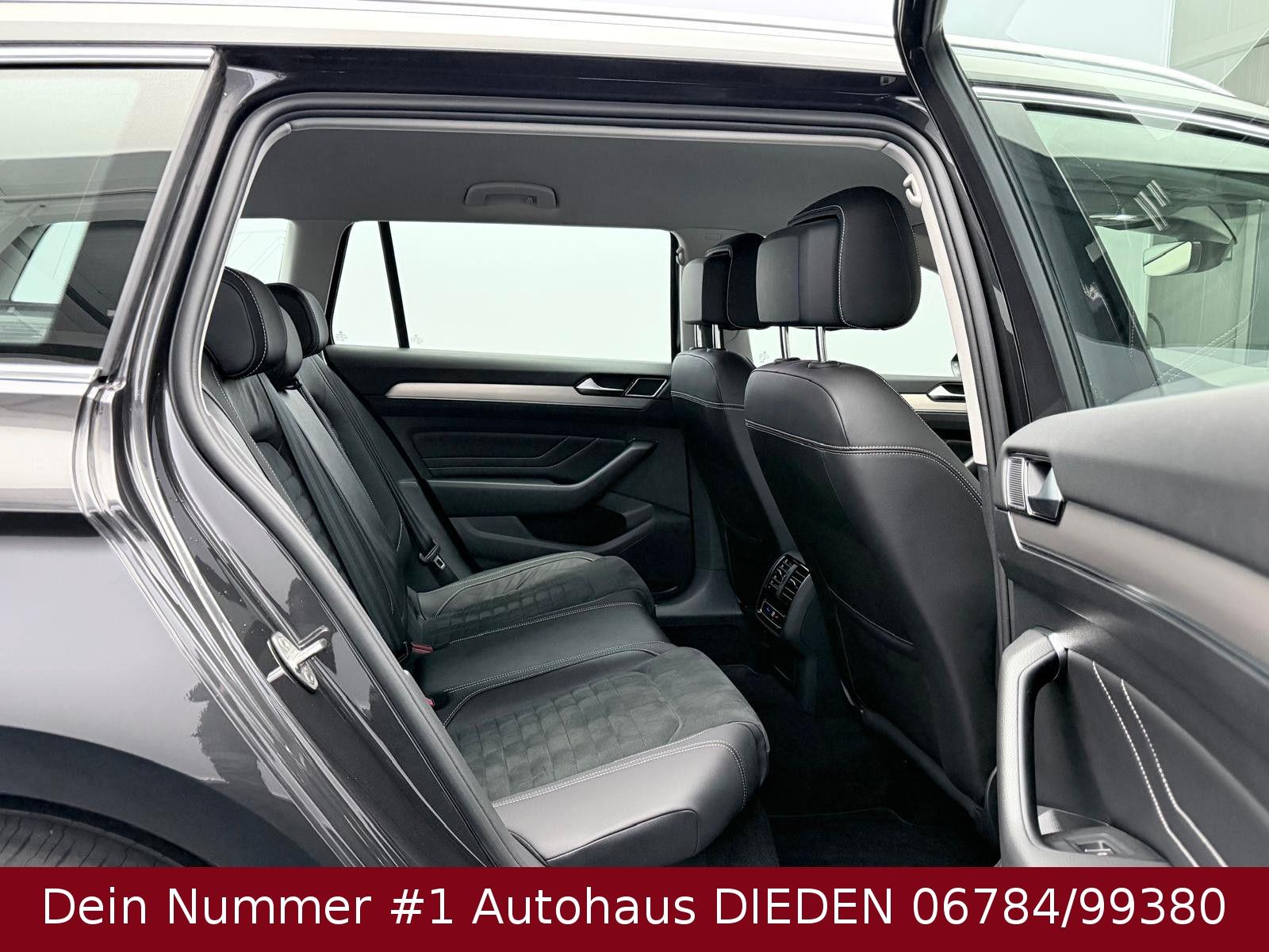 Volkswagen Passat Variant Elegance Keyless + LED + ACC