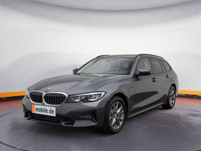 BMW 330e Sport Line Alarm DAB Kamera HiFi Panorama