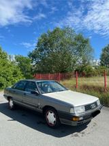 Audi 200 Turbo 5 Zylinder 10V Automatik - Audi 200: Limousine