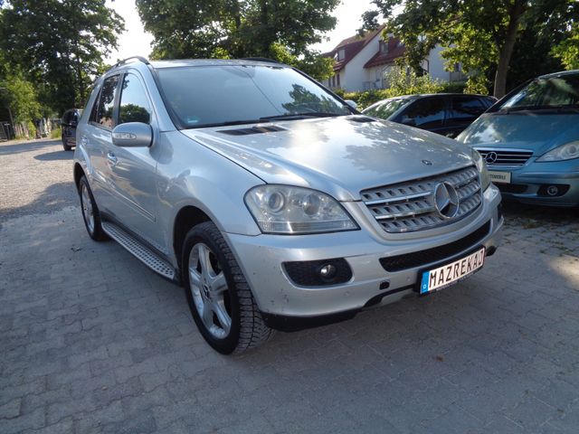 Mercedes-Benz ML 320 ML -Klasse ML 320 CDI-4 MATIC