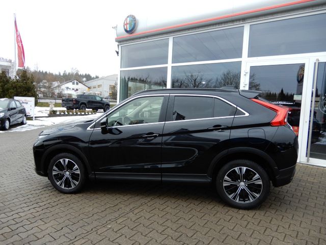 Fahrzeugabbildung Mitsubishi Eclipse Cross 1.5T CVT 2WD Spirit 1.Hand