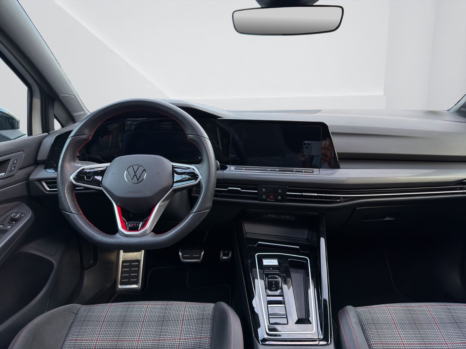 Fahrzeugabbildung Volkswagen Golf VIII Lim. GTI