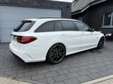 Mercedes-Benz C 300 de T AMG Pano LED Junge St. Batteriezert. - Hybrid (Diesel/Elektro): Alcantara, Panorama-Dach