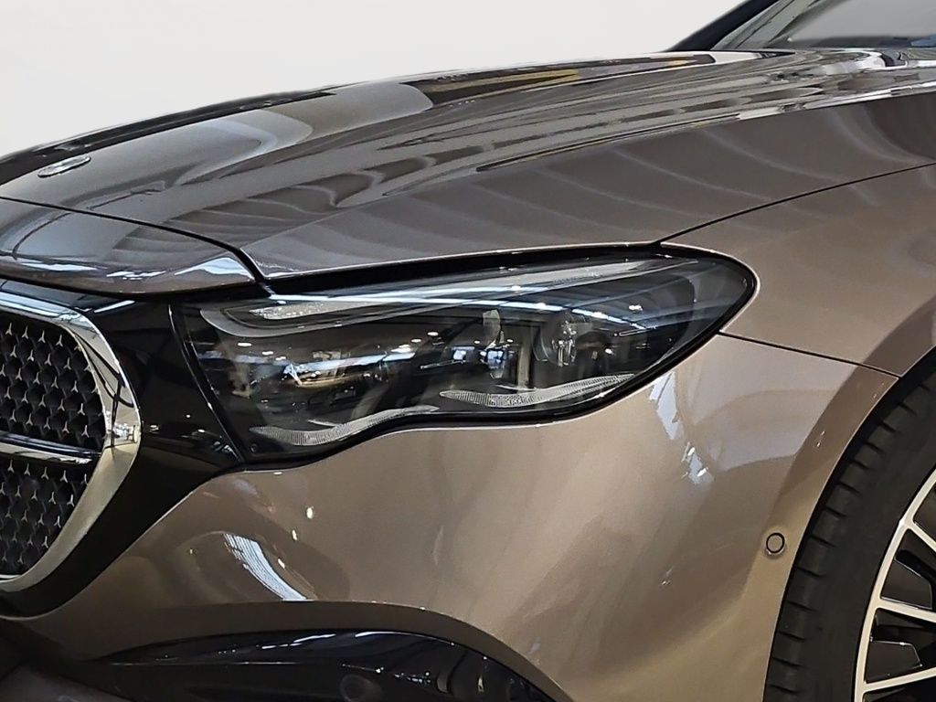 Fahrzeugabbildung Mercedes-Benz E 200 AMG Night Distronic+ Sitzklima LED KeyLess