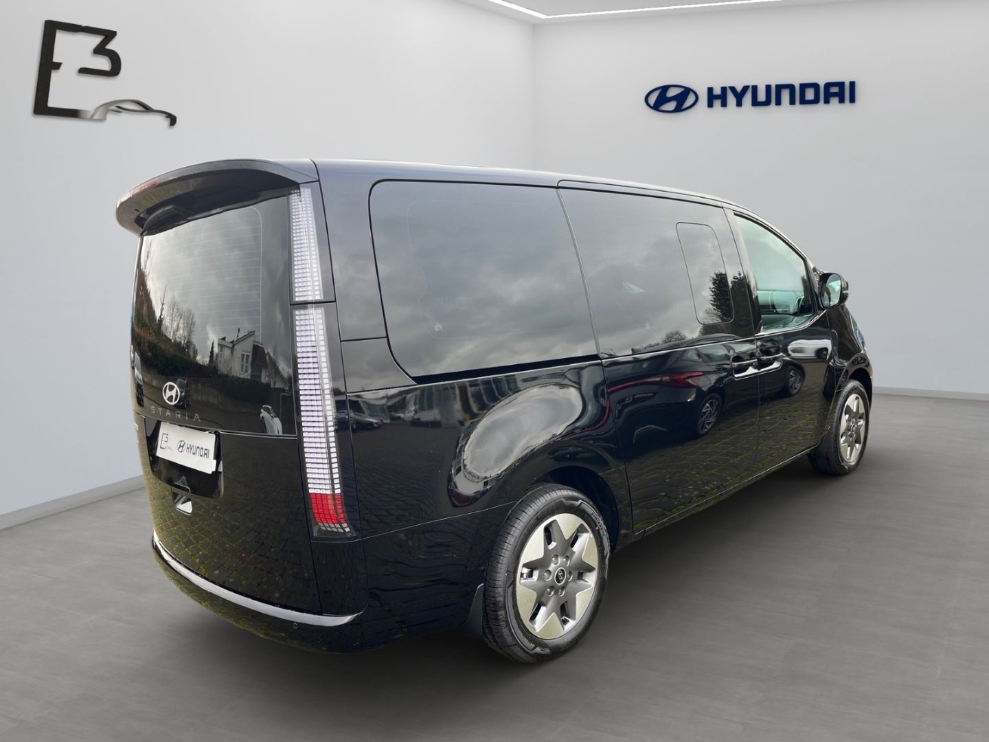 Hyundai STARIA Hybrid 1.6 Turbo 6-AT 2WD PRIME Park-Pake imagem 3
