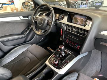Audi S4 *B&O*TEMPO*NAV*CARBON*PDC*ALCANTARA*20Zoll*