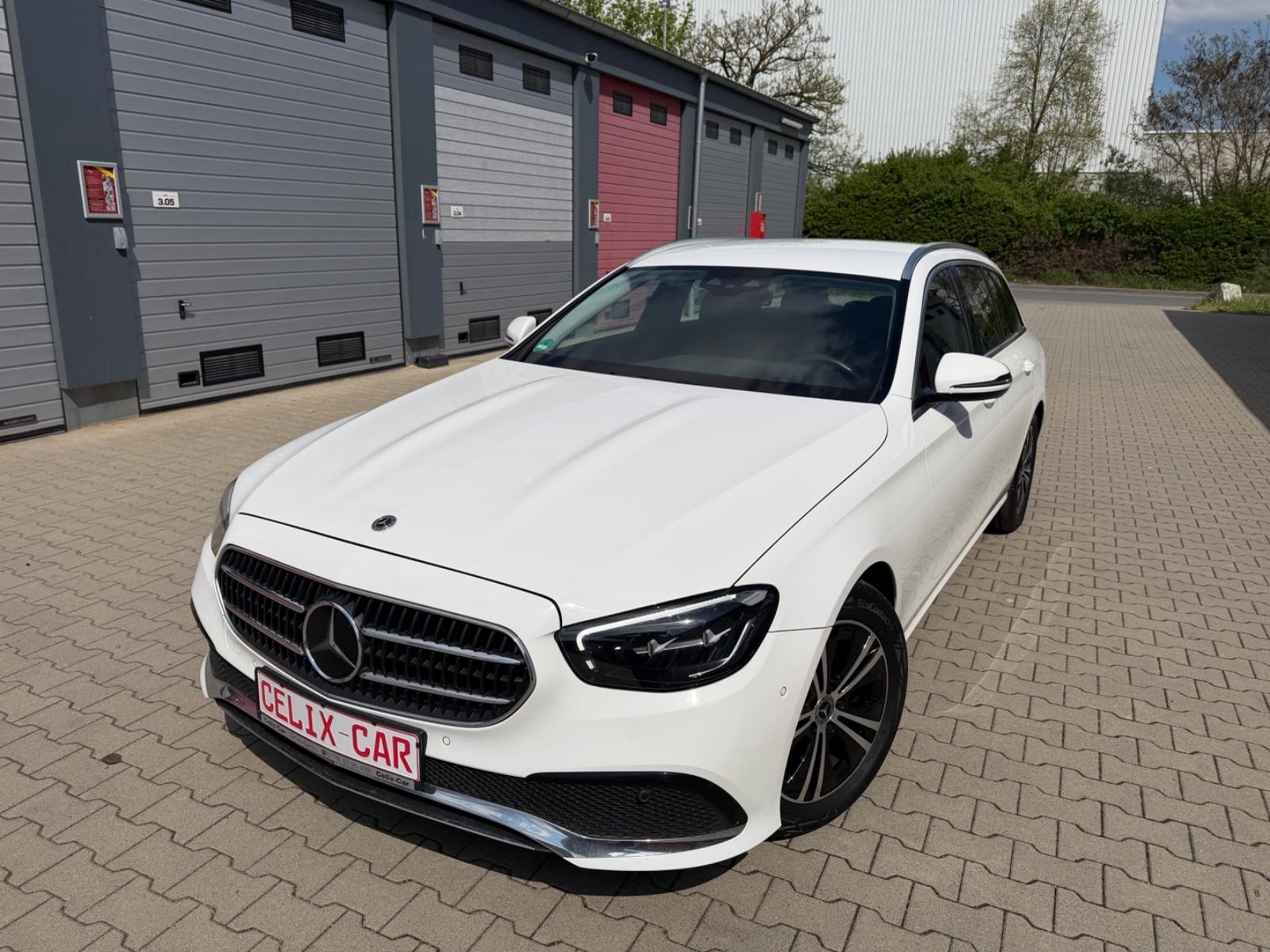 Mercedes-Benz E 200d  T-Modell 9G-T+R.Kamera+Widescreen+1.Hand