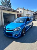 Opel Astra H GTC OPC 2.0 Turbo - Opel Astra aus 2008: Opc