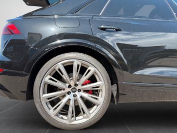 Audi Q8 - 9