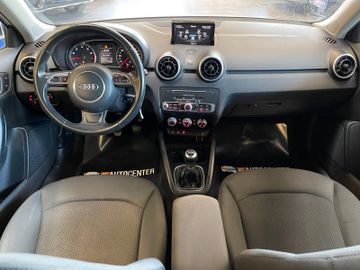 Audi A1  *SHZ*KLIMA*PDC*DYNAMIK-FAHRWERK*