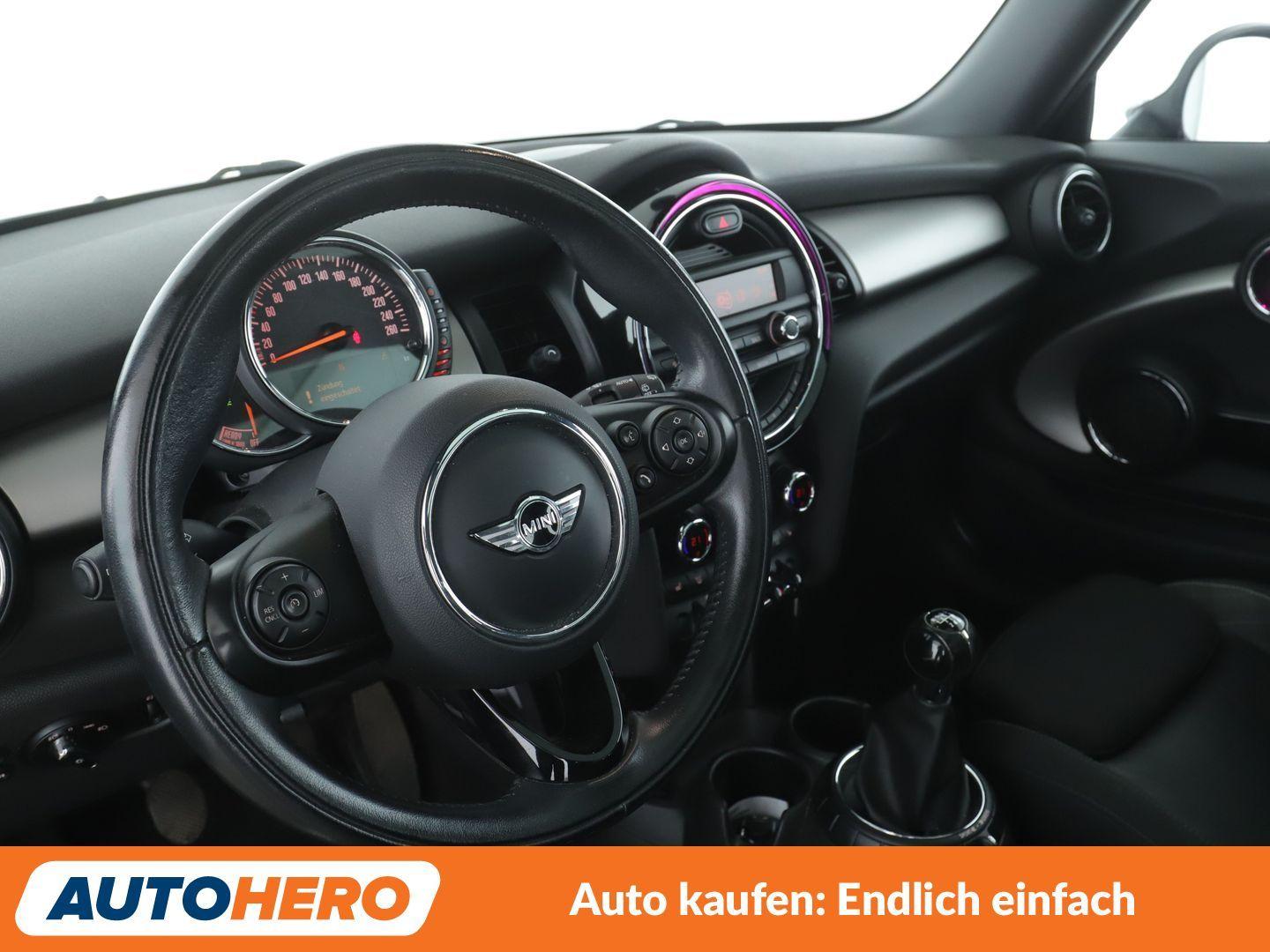 MINI Cooper*TEMPO*PDC*SHZ*LIM*KLIMA*ALU*PANO*