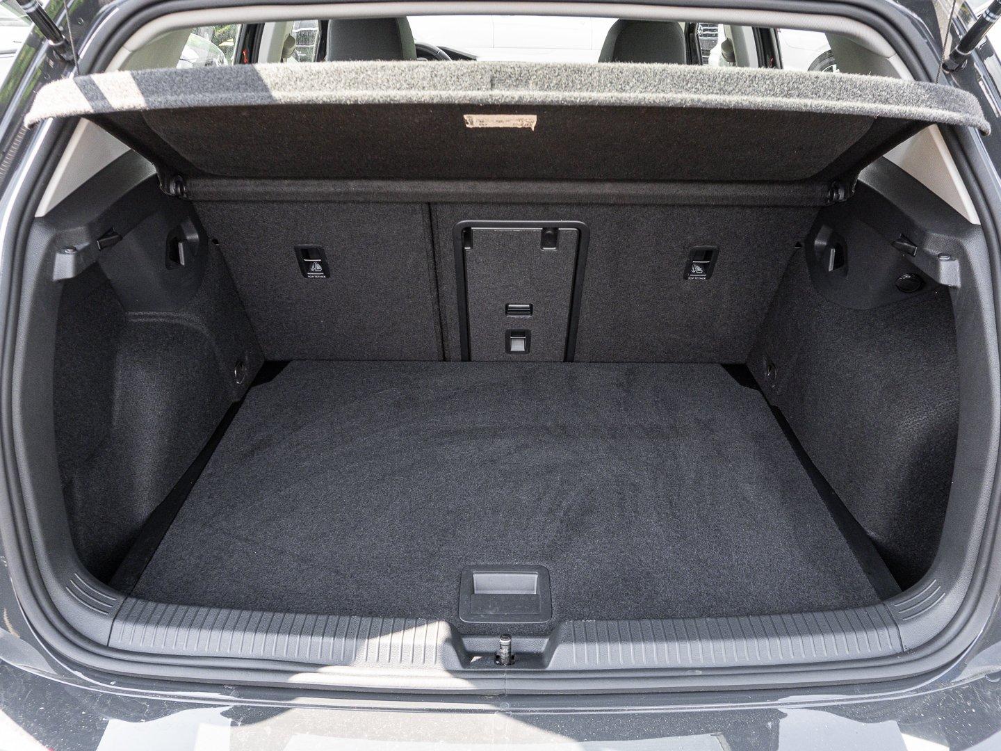 Volkswagen Golf 2.0 TSI DSG Style LHZ ACC AMBIENTE SHZ ALU, миниатюра 17