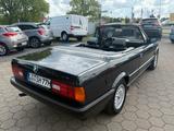 BMW 318 i Cabrio E30 - BMW 3er Reihe: 318i