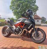 Ducati Diavel Carbon  - DUCATI DIAVEL CARBON