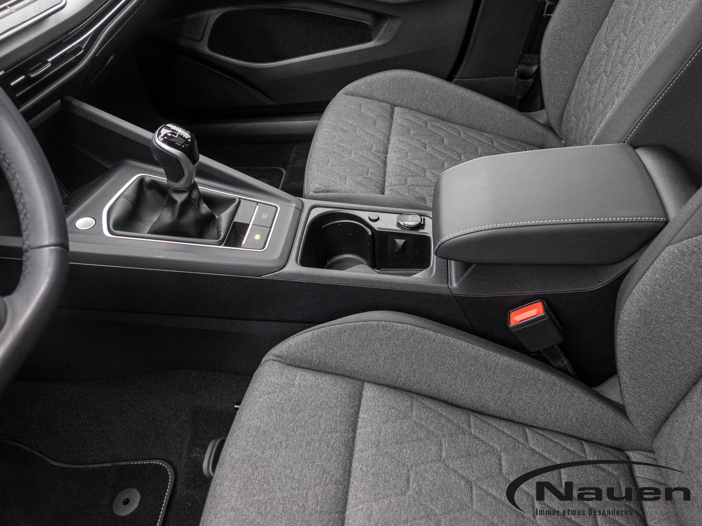 Volkswagen Golf - Bild 18